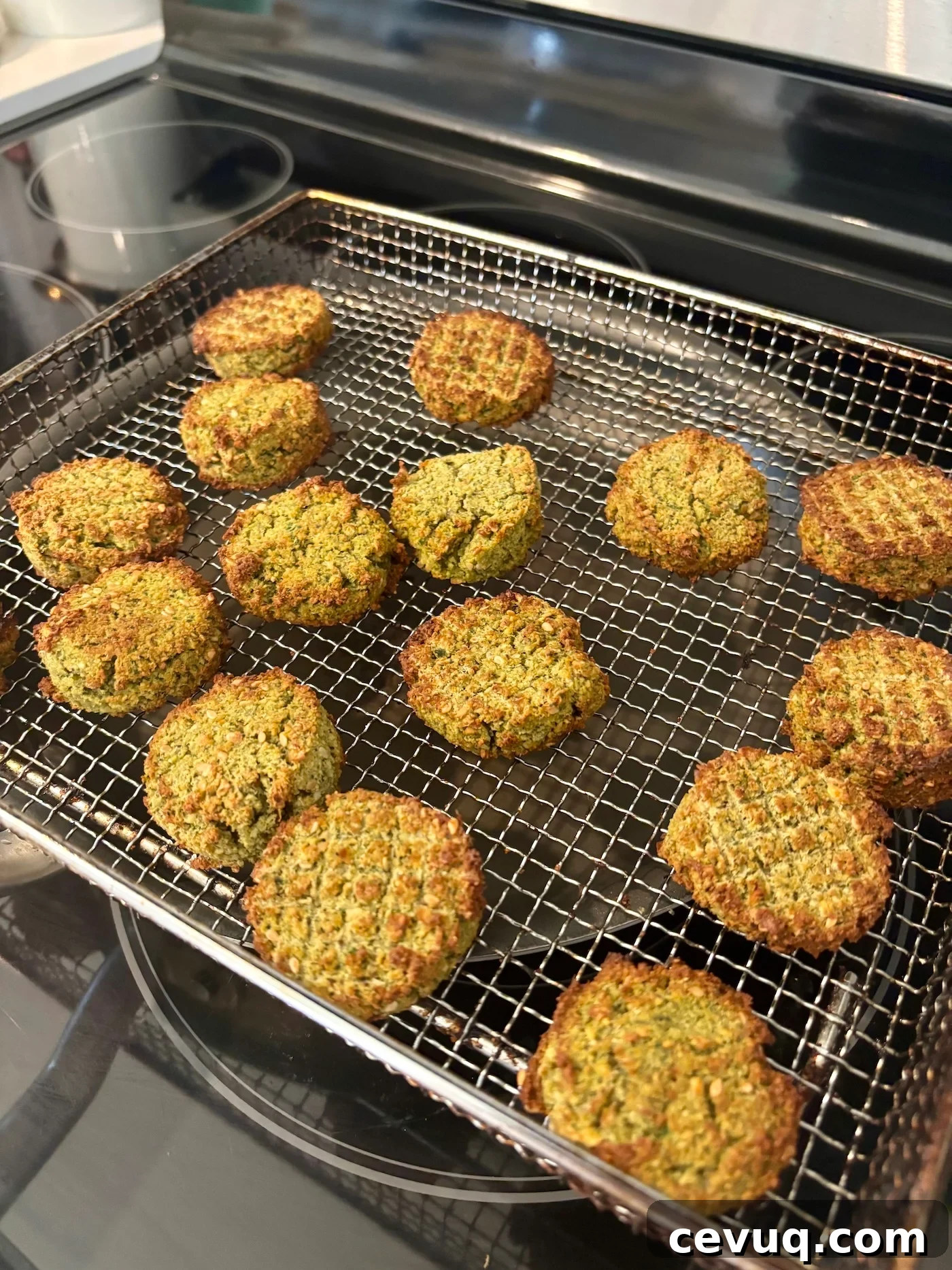 February 2026: Delicious Meal Ideas and Seasonal Recipes 16 falafel