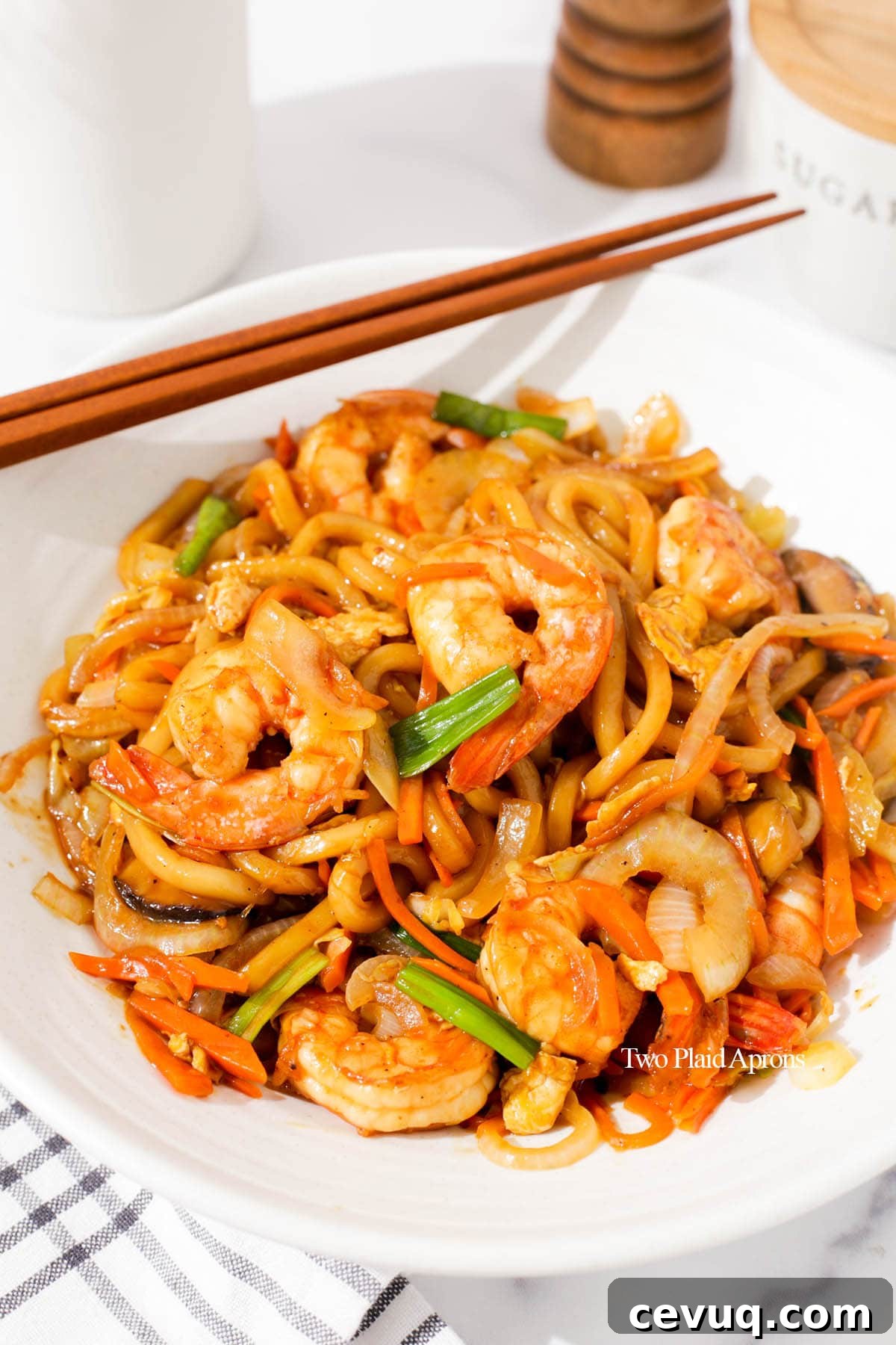 Shrimp Yaki Udon Recipe: Savory Stir-Fried Udon with Shrimp 2 img 7714 1