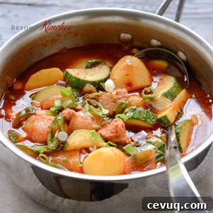 A canned tuna makes a delicious spicy Korean stew with potato and zucchini.