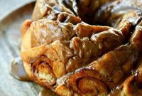 Cinnamon Roll Coffee Cake with Cream Cheese Glaze