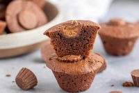 Decadent Peanut Butter Cup Brownies: Gooey Chocolate Treats