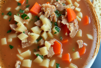 Slow Cooker Beef and Barley Soup for Any Season
