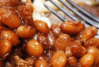 Classic Southern Baked Beans: Slow-Cooked Comfort
