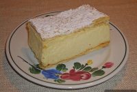 Classic Cremeschnitten Recipe – Austrian Custard Slices
