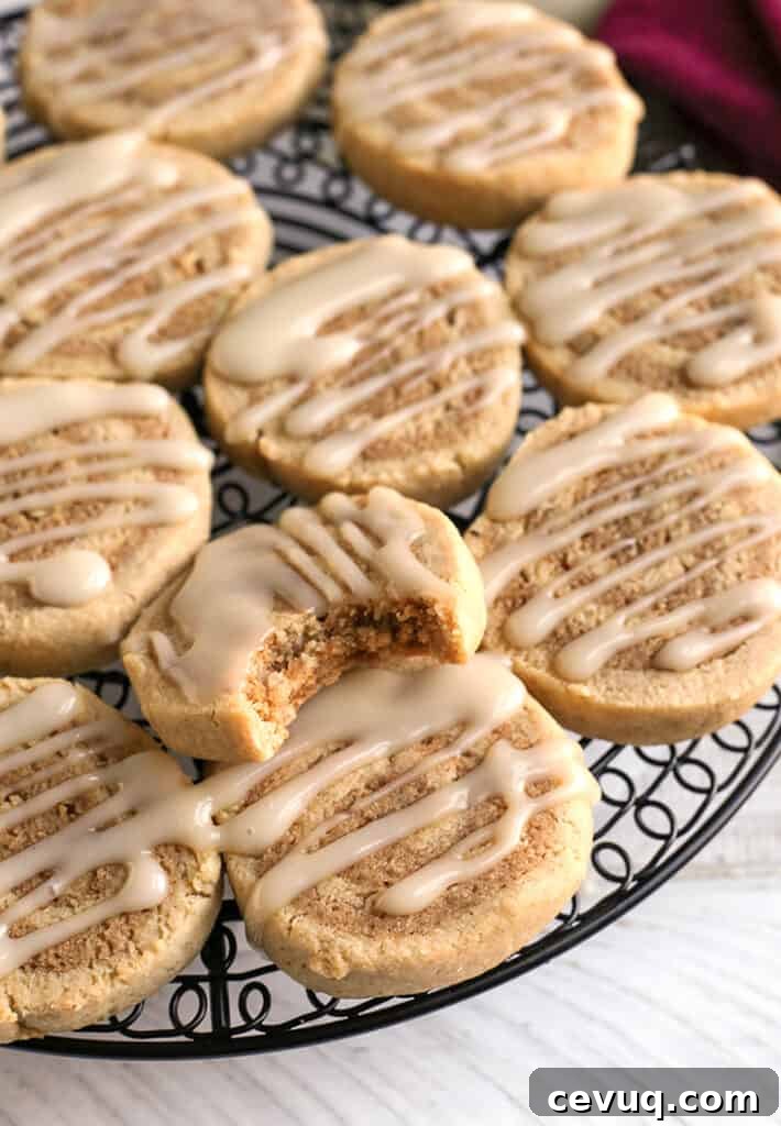 paleo cinnamon roll cookies 