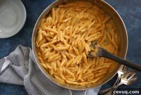 Creamy Stovetop Mac and Cheese Recipe